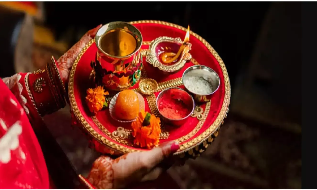 Karwa Chauth 2023: बॉलीवुड के ये 6 कपल्स पहली बार मनाएंगे अपना करवा चौथ Karwa Chauth 2023: बॉलीवुड के ये 6 कपल्स पहली बार मनाएंगे अपना करवा चौथ